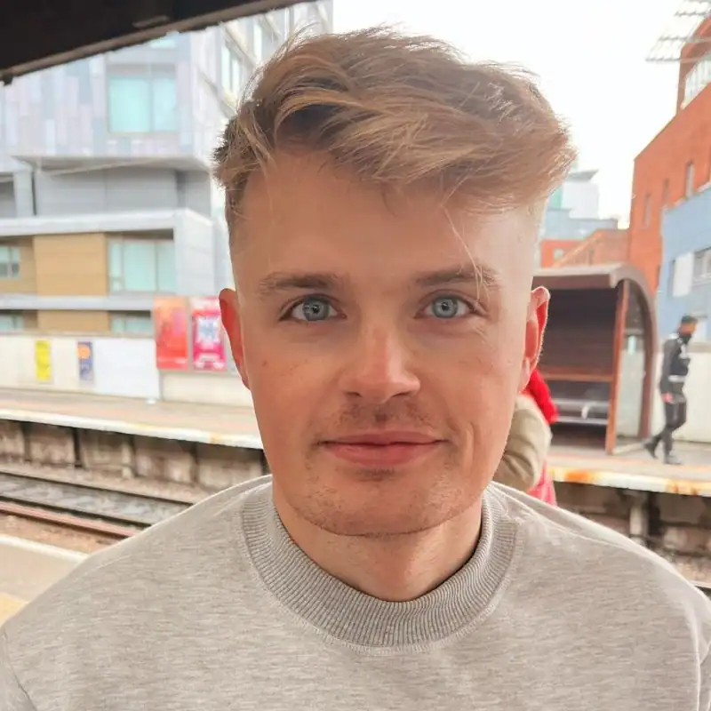 Craig Dewart